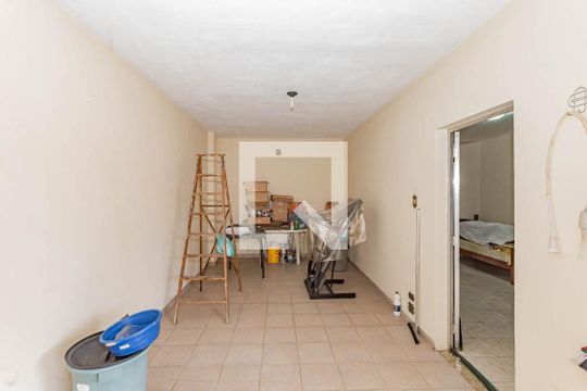 Quintal de casa à venda com 4 quartos, 290m² em São João Climaco, São Paulo