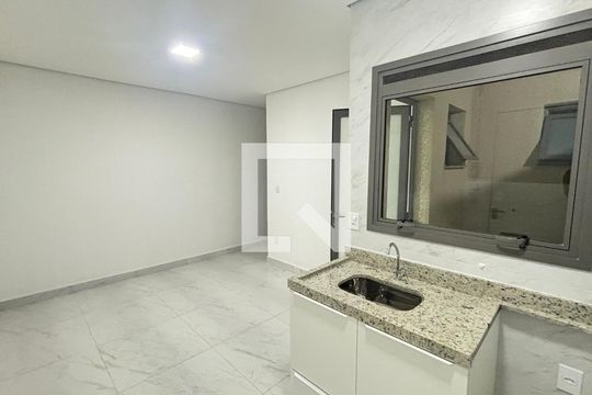 Apartamento à venda com 2 quartos, 69m² em Jardim do Estádio, Santo André