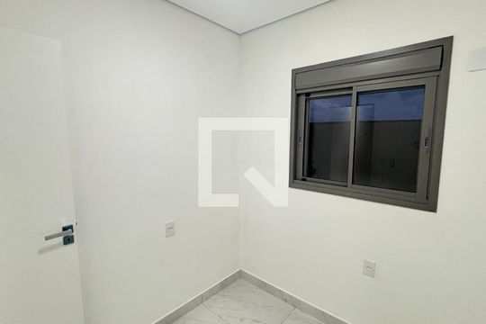 Quarto de apartamento à venda com 2 quartos, 69m² em Jardim do Estádio, Santo André