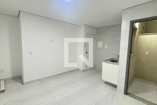 Studio de apartamento à venda com 2 quartos, 74m² em Jardim do Estádio, Santo André