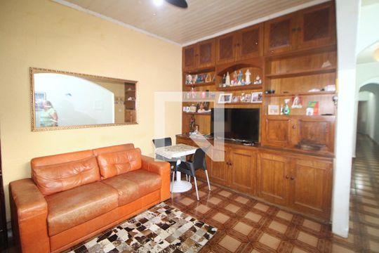 Sala de casa para alugar com 4 quartos, 179m² em Jardim São Paulo, São Paulo