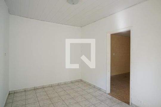 Casa à venda com 2 quartos, 400m² em Santa Maria, São Caetano do Sul