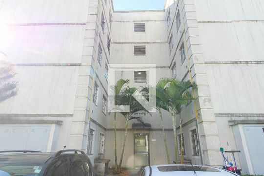Fachada do bloco de apartamento para alugar com 2 quartos, 42m² em Igara, Canoas
