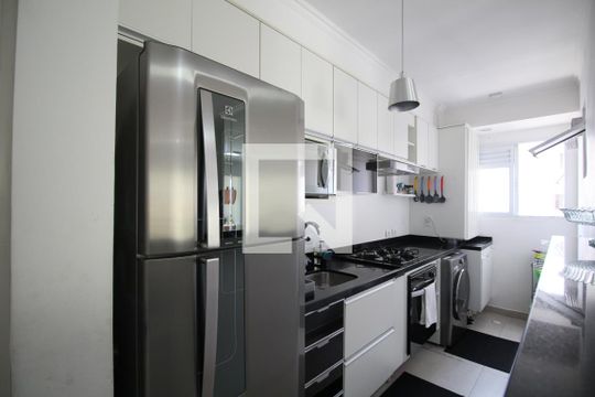 Cozinha de apartamento à venda com 2 quartos, 56m² em Parque Reboucas, São Paulo