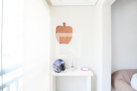 Varanda Sala de apartamento à venda com 2 quartos, 56m² em Parque Reboucas, São Paulo