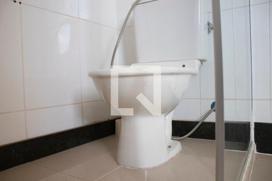 Banheiro da Suíte 2 de apartamento à venda com 5 quartos, 372m² em Serra, Belo Horizonte