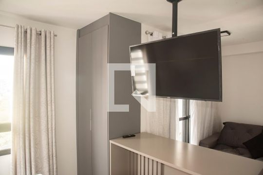 Dormitório de apartamento à venda com 1 quarto, 30m² em Mirandópolis, São Paulo