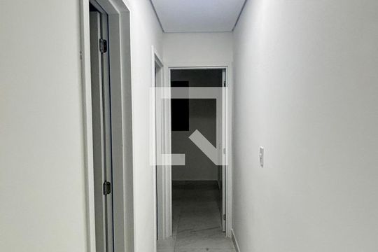 Corredor de apartamento à venda com 2 quartos, 112m² em Jardim do Estádio, Santo André
