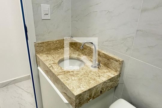 Banheiro Social de apartamento à venda com 2 quartos, 112m² em Jardim do Estádio, Santo André