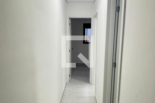 Corredor de apartamento à venda com 2 quartos, 112m² em Jardim do Estádio, Santo André