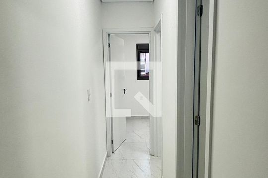 Corredor de apartamento à venda com 2 quartos, 109m² em Jardim do Estádio, Santo André