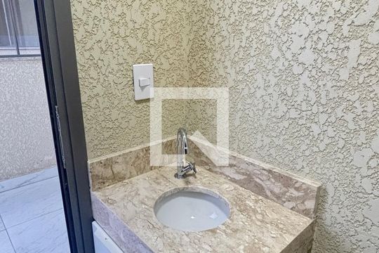 Lavabo de apartamento à venda com 2 quartos, 109m² em Jardim do Estádio, Santo André
