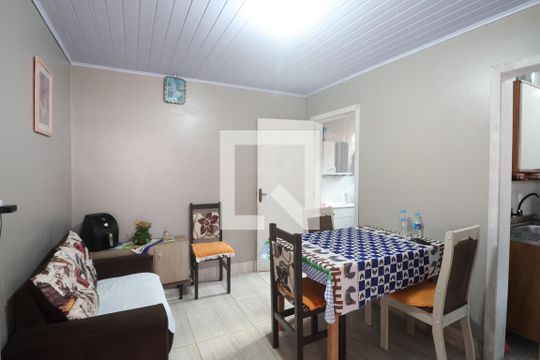 Casa à venda com 1 quarto, 30m² em Rio Branco, Canoas
