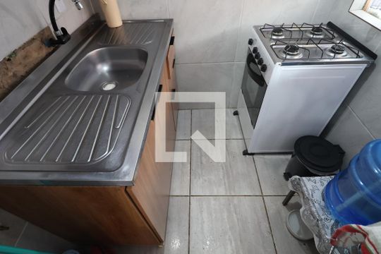 Cozinha de casa à venda com 1 quarto, 30m² em Rio Branco, Canoas