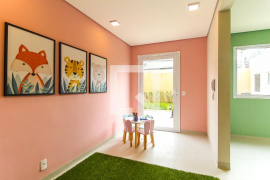 Brinquedoteca de apartamento para alugar com 2 quartos, 32m² em Vila Carmosina, São Paulo