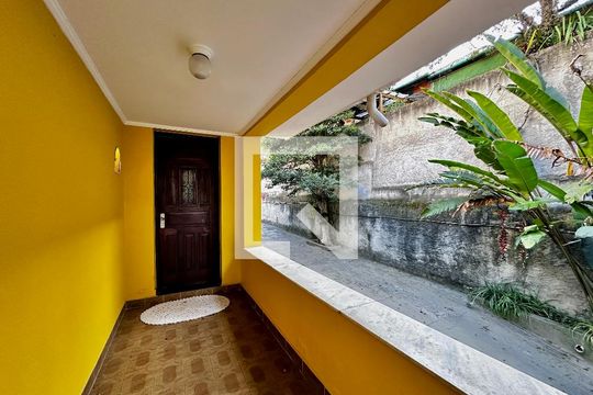Varanda de casa à venda com 2 quartos, 114m² em Vila Cordeiro, São Paulo