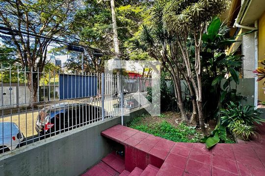Jardim de casa à venda com 2 quartos, 114m² em Vila Cordeiro, São Paulo