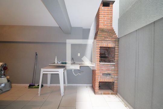 Área Externa de casa à venda com 3 quartos, 169m² em Jardim Bela Vista, Santo André