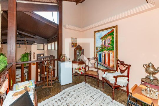 Sala 2 de casa para alugar com 4 quartos, 2000m² em Minas Brasil, Belo Horizonte
