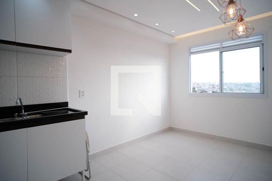 Sala/Cozinha de apartamento para alugar com 2 quartos, 32m² em Engenheiro Goulart, São Paulo