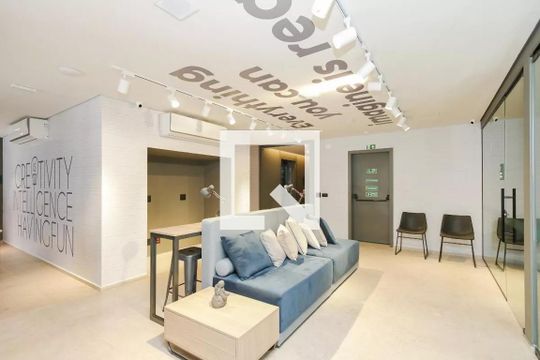 Hall - Coworking de kitnet/studio para alugar com 1 quarto, 35m² em Campo Belo, São Paulo