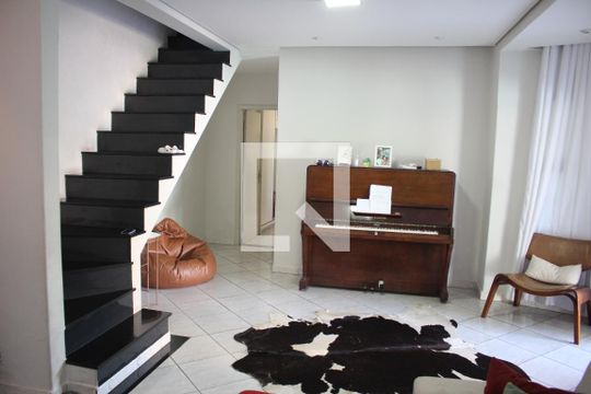 Sala de casa à venda com 4 quartos, 540m² em Milionários, Belo Horizonte