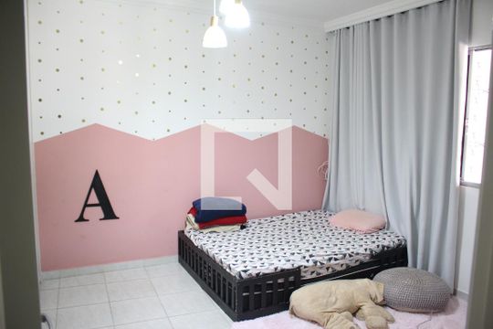 Quarto 2 de casa à venda com 4 quartos, 540m² em Milionários, Belo Horizonte