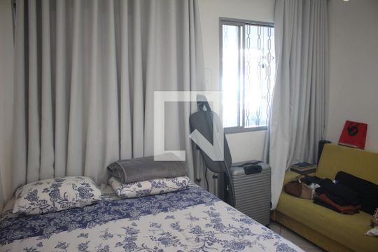 Quarto 1 de casa à venda com 4 quartos, 540m² em Milionários, Belo Horizonte