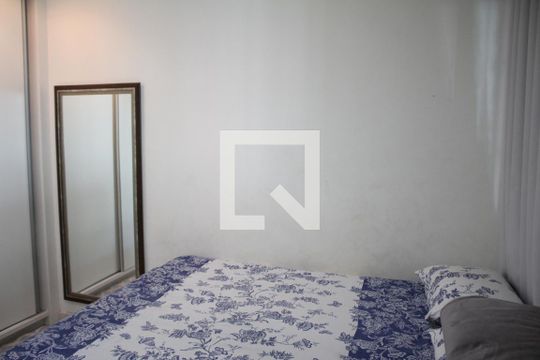 Quarto 1 de casa à venda com 4 quartos, 540m² em Milionários, Belo Horizonte