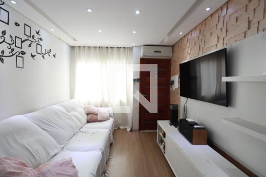 Sala de casa à venda com 3 quartos, 170m² em Penha de França, São Paulo
