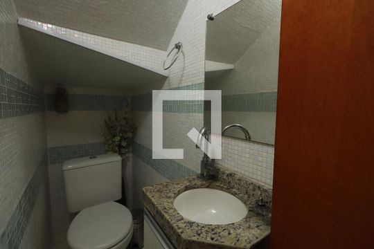 Lavabo de casa à venda com 3 quartos, 170m² em Penha de França, São Paulo