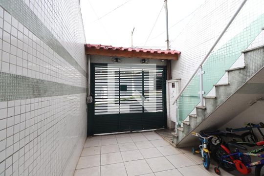 Entrada de casa à venda com 3 quartos, 170m² em Penha de França, São Paulo