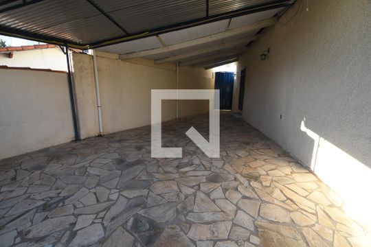 Garagem de casa à venda com 3 quartos, 241m² em Jardim Guanabara, Campinas