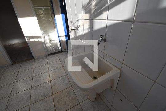 Casa 2 - Área de Serviço de casa à venda com 3 quartos, 241m² em Jardim Guanabara, Campinas
