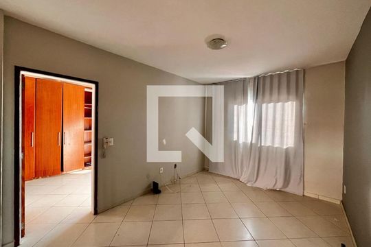 Sala de apartamento à venda com 1 quarto, 47m² em Jardim Chapadão, Campinas