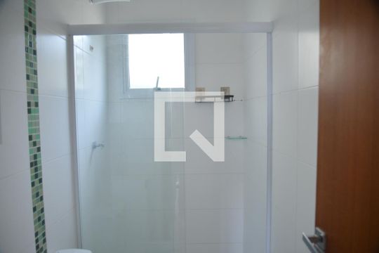 Banheiro da Suíte de apartamento à venda com 2 quartos, 106m² em Jardim Santo Antônio, Santo André
