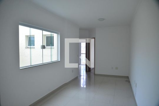 Sala de apartamento à venda com 2 quartos, 106m² em Jardim Santo Antônio, Santo André