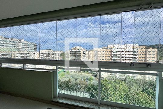 Varanda de apartamento à venda com 2 quartos, 160m² em Barra da Tijuca, Rio de Janeiro