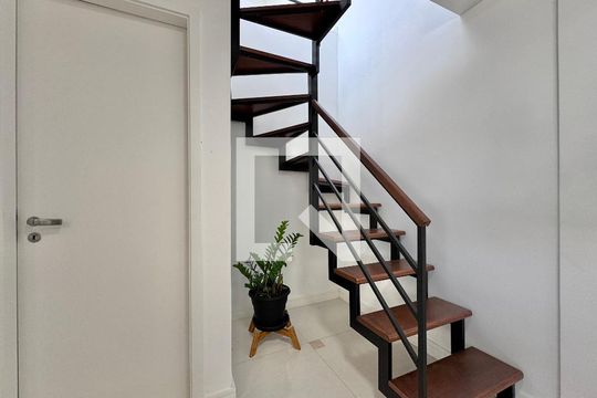Sala de apartamento à venda com 2 quartos, 160m² em Barra da Tijuca, Rio de Janeiro