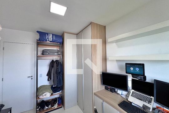 Quarto de apartamento à venda com 2 quartos, 160m² em Barra da Tijuca, Rio de Janeiro
