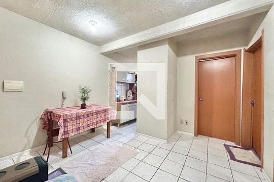 Sala de apartamento à venda com 2 quartos, 45m² em Canudos, Novo Hamburgo