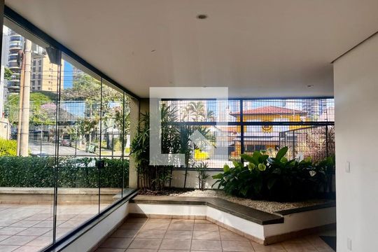 Hall de entrada de apartamento à venda com 3 quartos, 91m² em Cambuí, Campinas