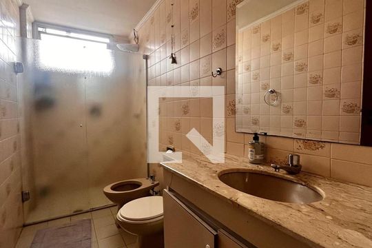 Banheiro Social de apartamento à venda com 3 quartos, 91m² em Cambuí, Campinas