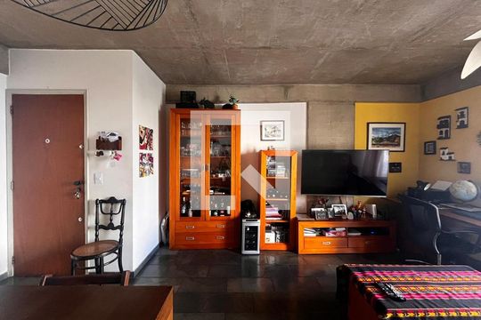 Sala de apartamento à venda com 3 quartos, 91m² em Cambuí, Campinas