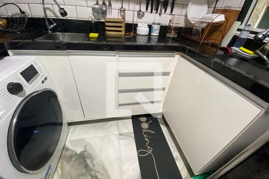 Cozinha de apartamento à venda com 2 quartos, 55m² em Anil, Rio de Janeiro