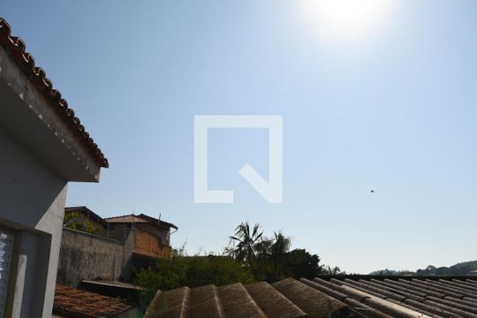 Sala 2 - Vista de casa à venda com 2 quartos, 90m² em Vila Sônia (sousas), Campinas
