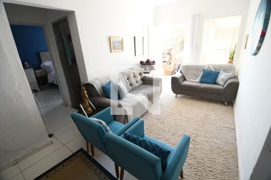 Sala de casa à venda com 2 quartos, 90m² em Vila Sônia (sousas), Campinas