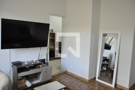 Sala de apartamento à venda com 2 quartos, 60m² em Engenho Novo, Rio de Janeiro
