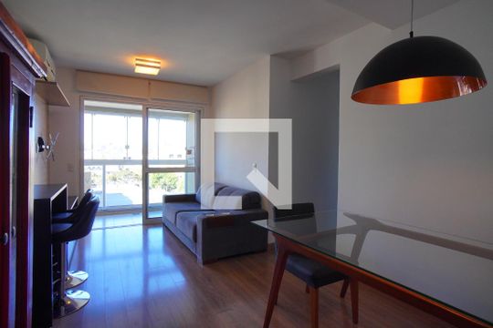 Sala de apartamento à venda com 2 quartos, 64m² em São Geraldo, Porto Alegre