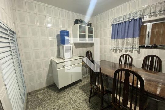 Casa à venda com 5 quartos, 260m² em Vila Formosa, São Paulo